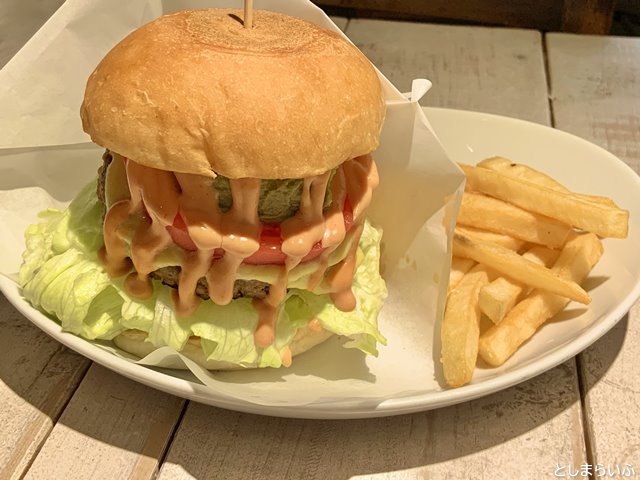 池袋 アインソフソア リプルチーズバーガー