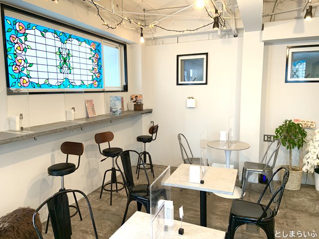 cafeカテイ堂 テーブル席