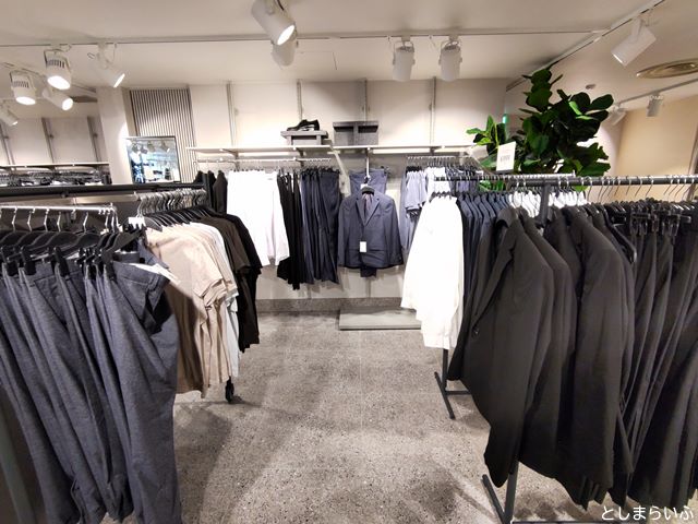 H&M池袋店 スーツ売り場