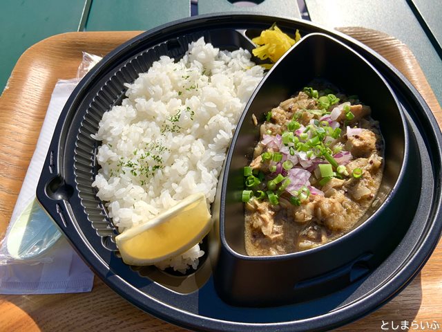 食と緑の空中庭園 ホクトカレー in カレーピクニック 鯖カレー