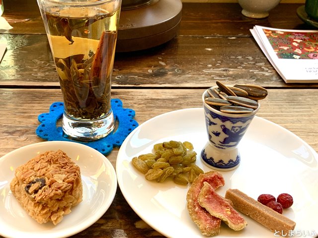 梅舎茶館 メイシャチャカン お茶とお茶請け