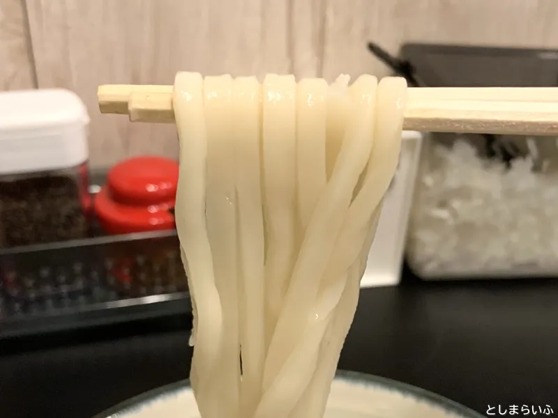 肉汁うどん奥村 讃岐うどんの麺