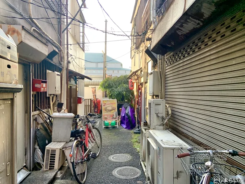 巣鴨 たこ焼きスタンド をごちゃん 路地裏