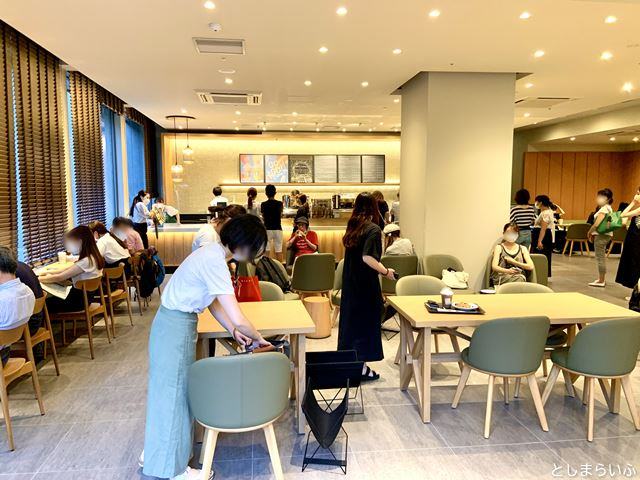 スターバックス目白店 店内