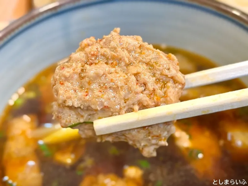 うちたて家 ピリ辛つくね汁うどん 肉団子