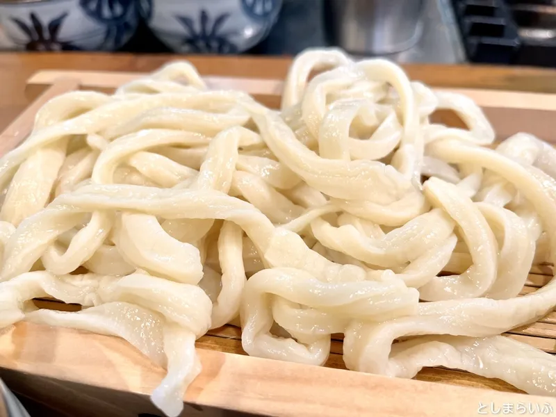 うちたて家 麺