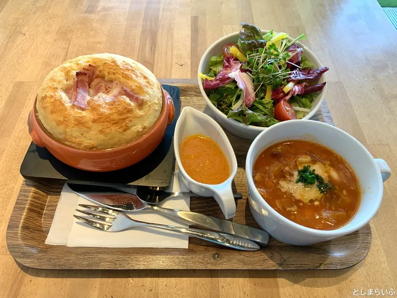 Zuppa ベーコンチーズパンケーキセット